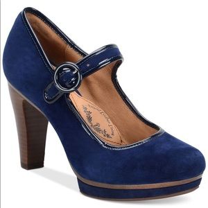 Sofft Monique Suede Mary Jane Heels--barely worn
